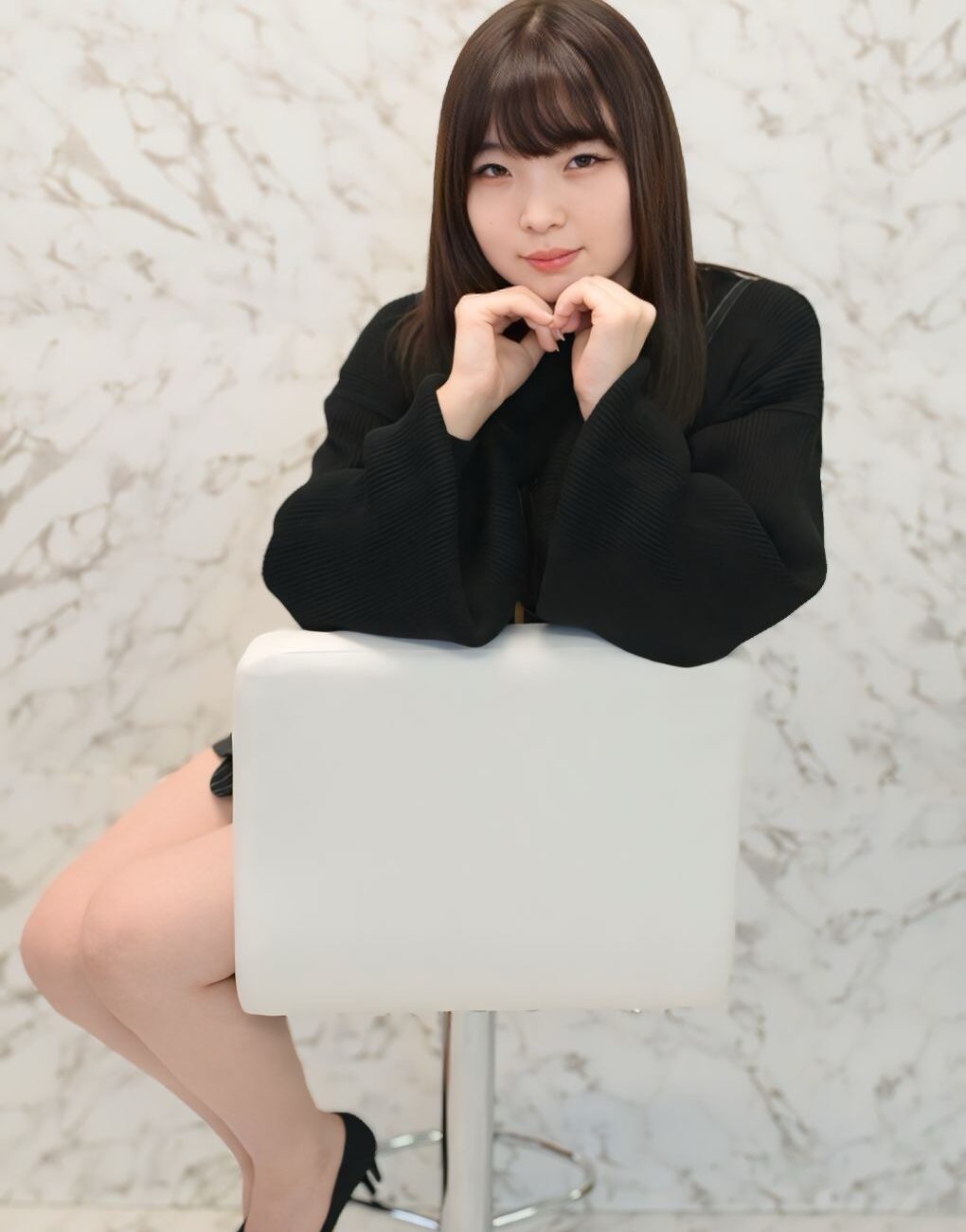 佐々木　麻衣 - 23歳