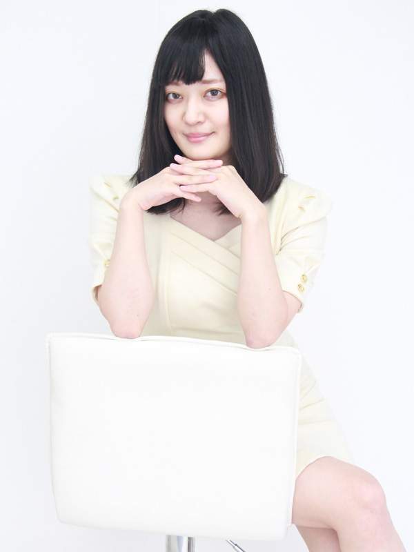 川島　清花 - 31歳