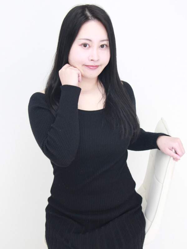 神崎　伊織 - 29歳