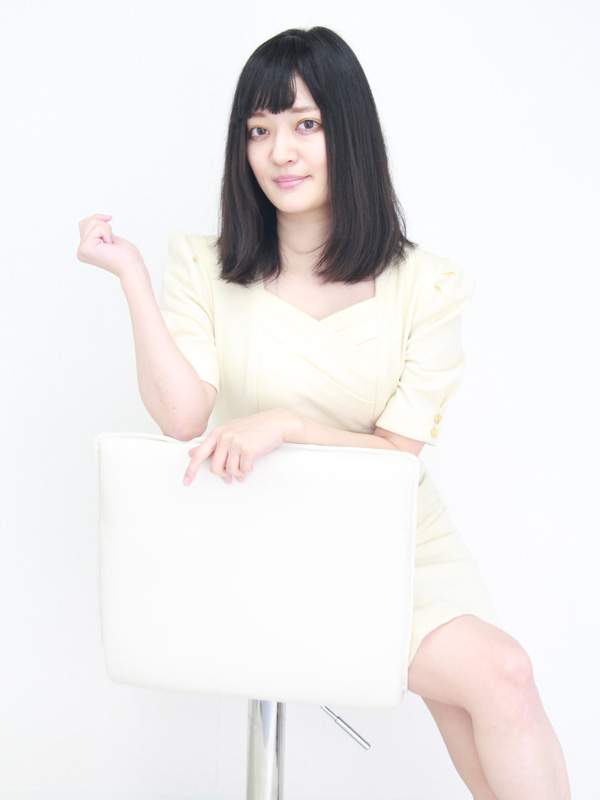 川島　清花 - 31歳