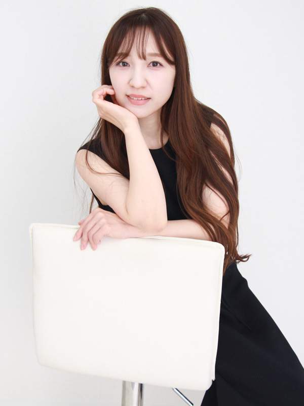 小林　優子 - 35歳