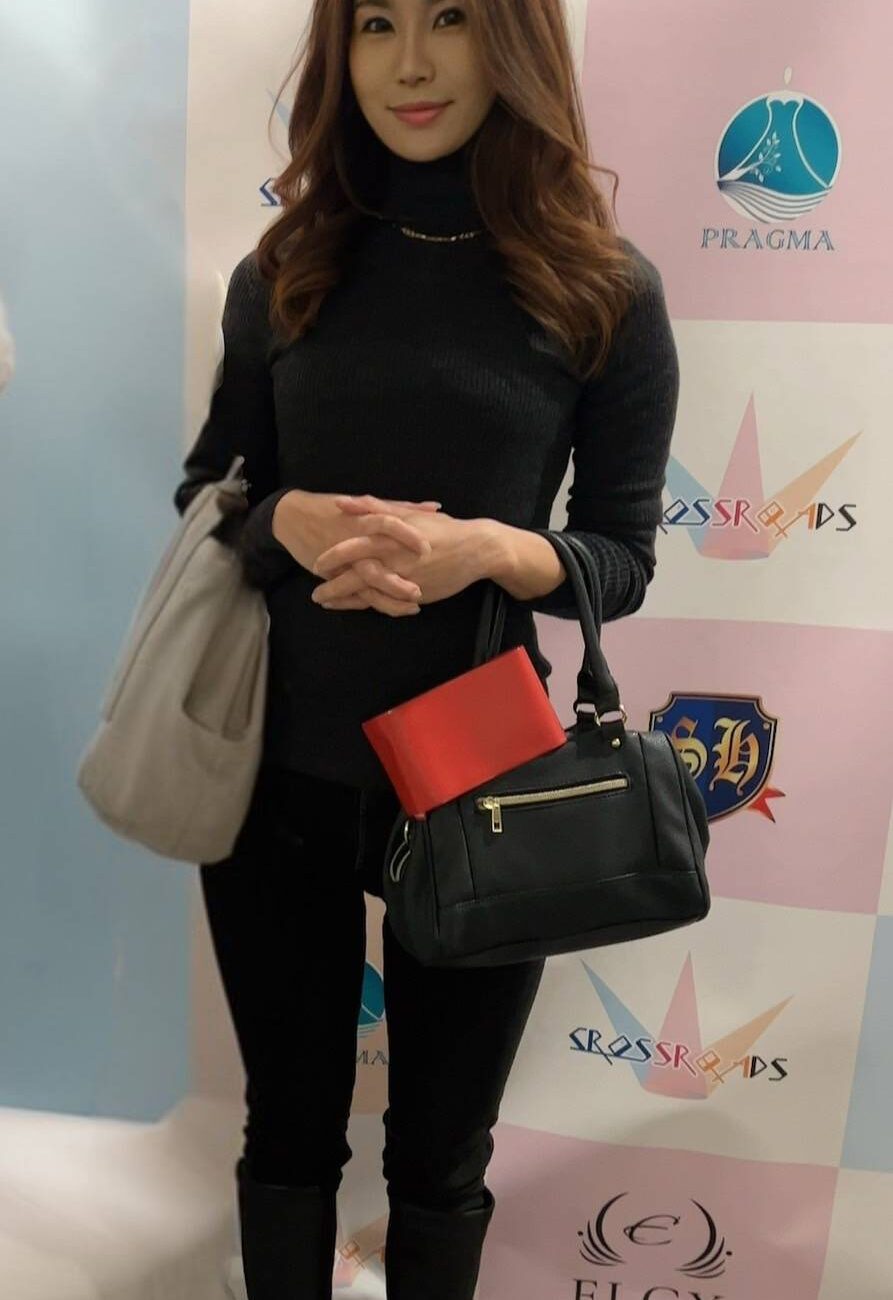 相田　舞香- 38歳