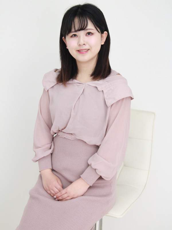 渡辺　芽衣 - 25歳
