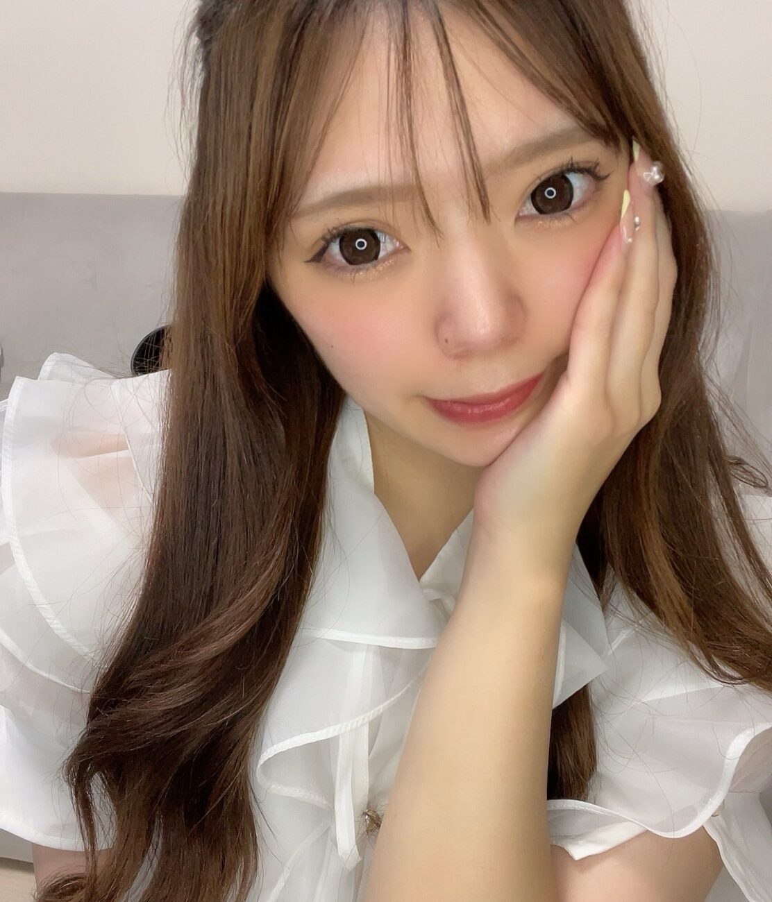 上原　瑠奈 - 25歳