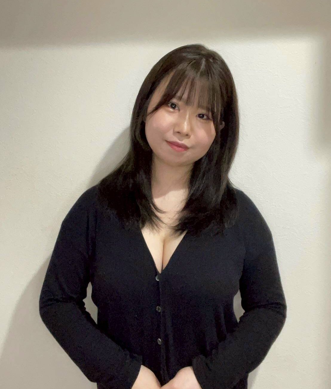 望月　玲奈 - 24歳