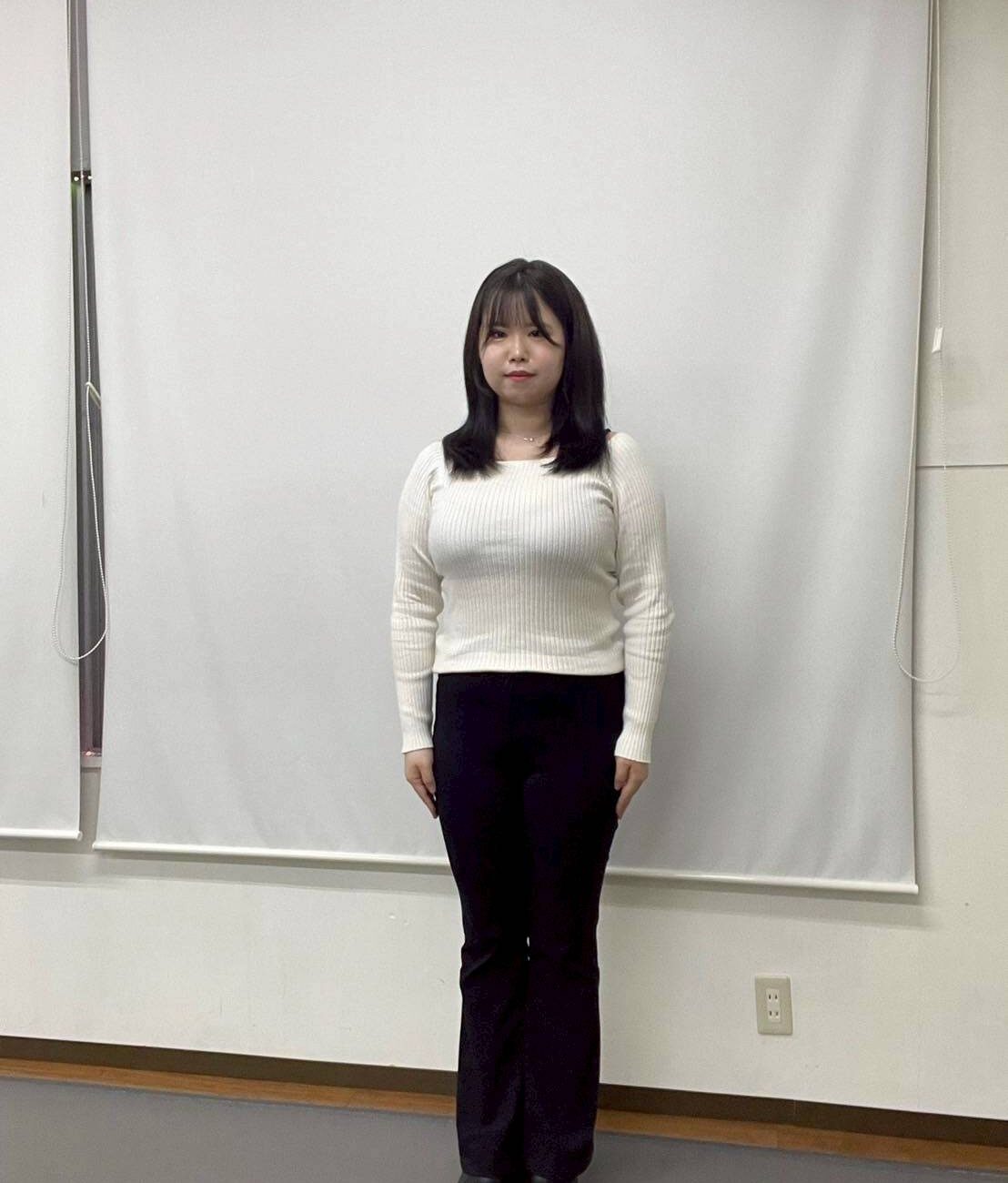 望月　玲奈 - 24歳