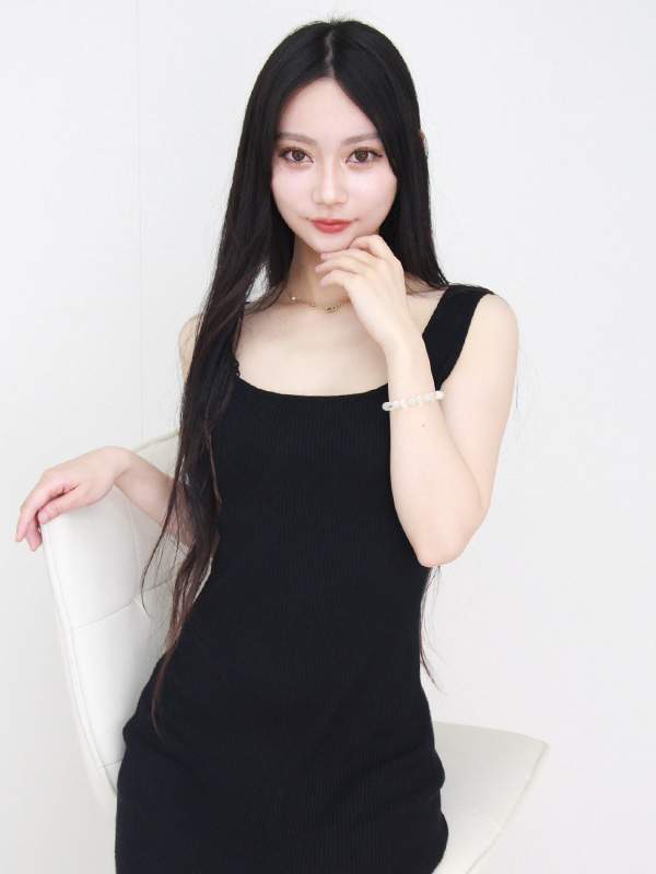 田中　奈々 - 24歳