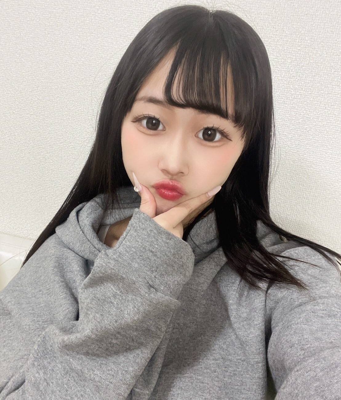 佐藤　環奈 - 20歳