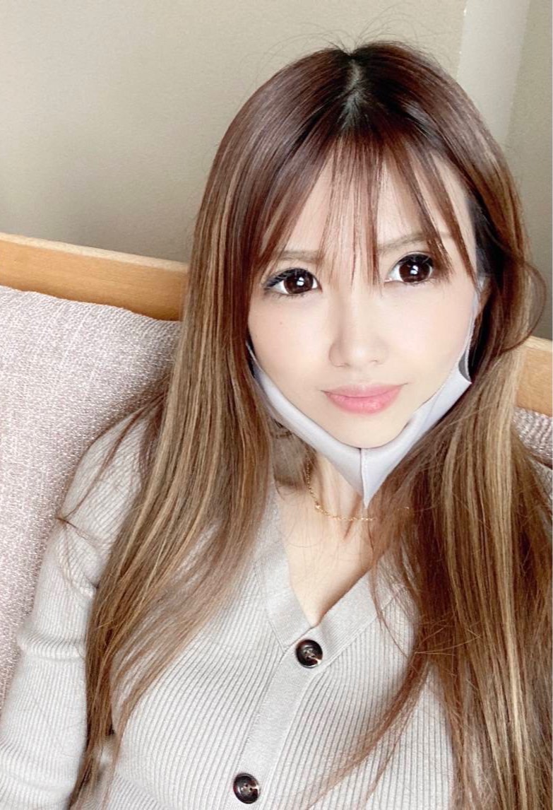 富木　美羽 – 35歳