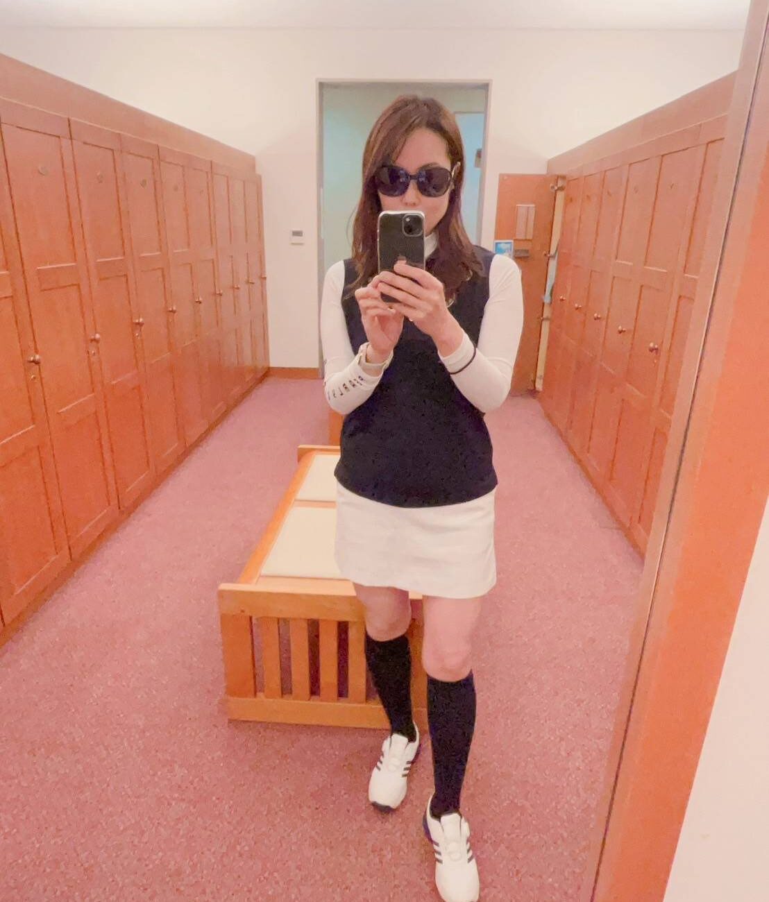 小牧　加奈 – 46歳