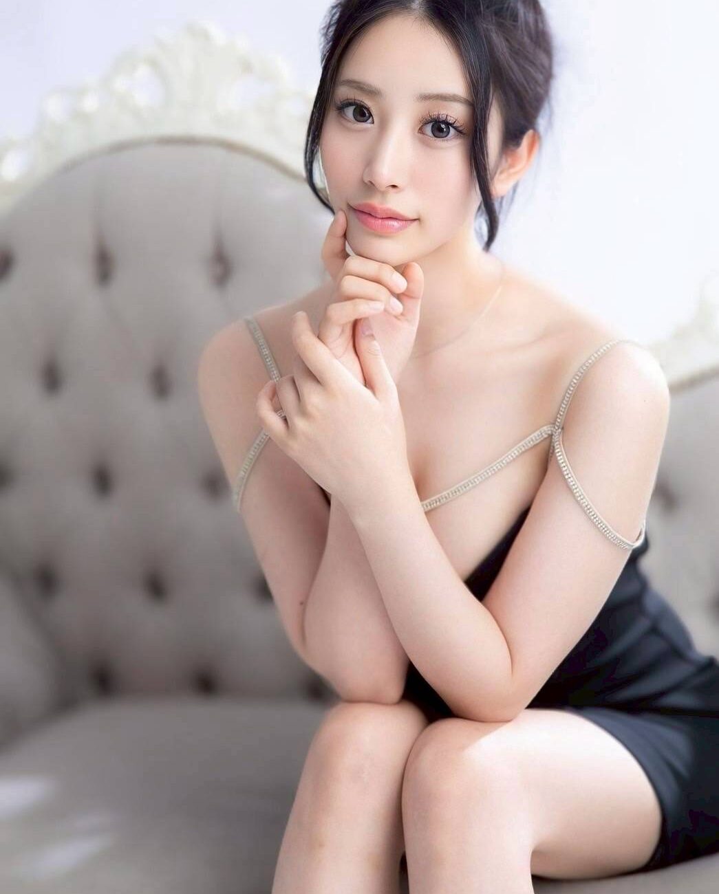 佐々木　麗奈 - 23歳