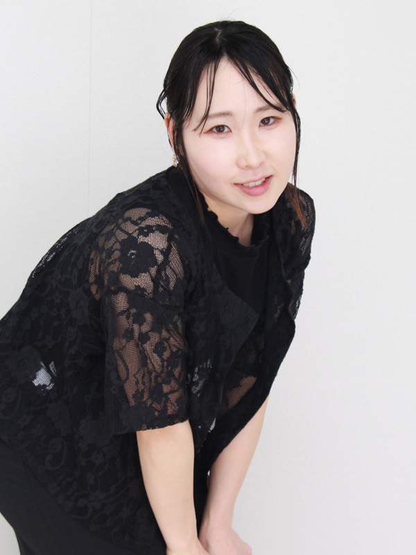 神路　りほ - 23歳