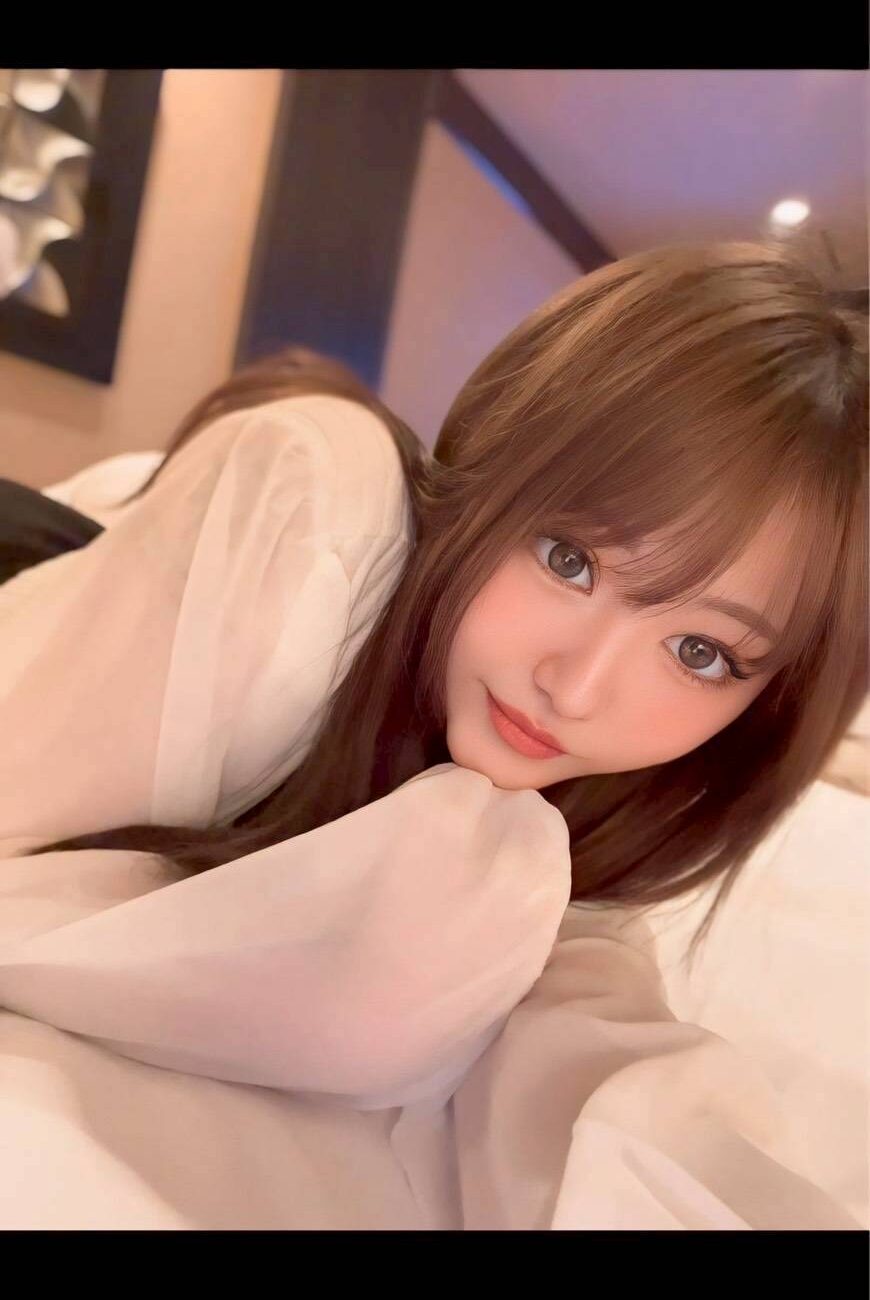 皐　由梨愛 – 25歳