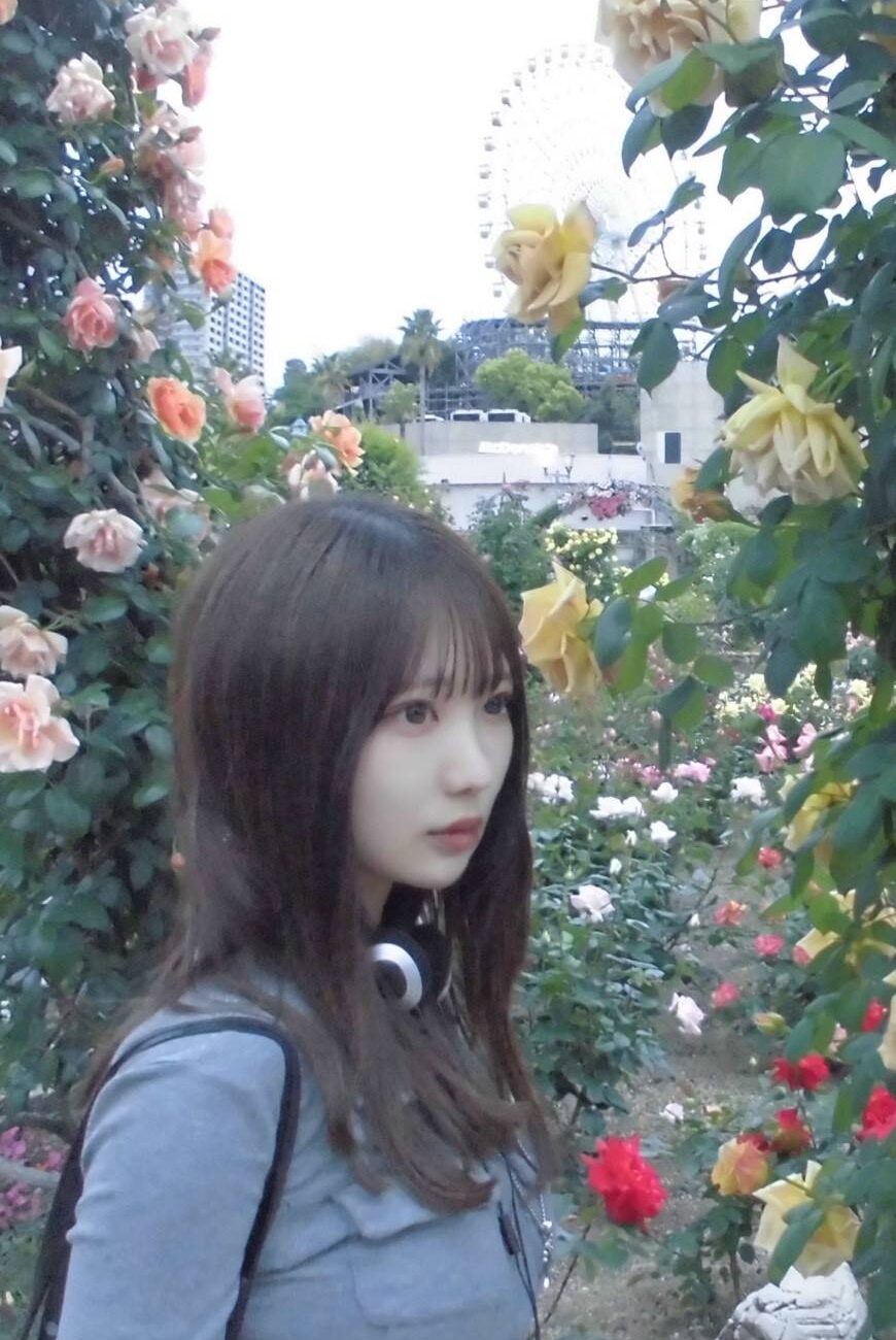 佐野　ほのか – 22歳