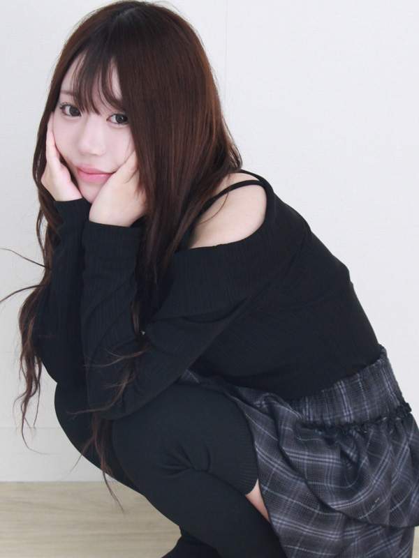 佐々木　莉央 - 24歳