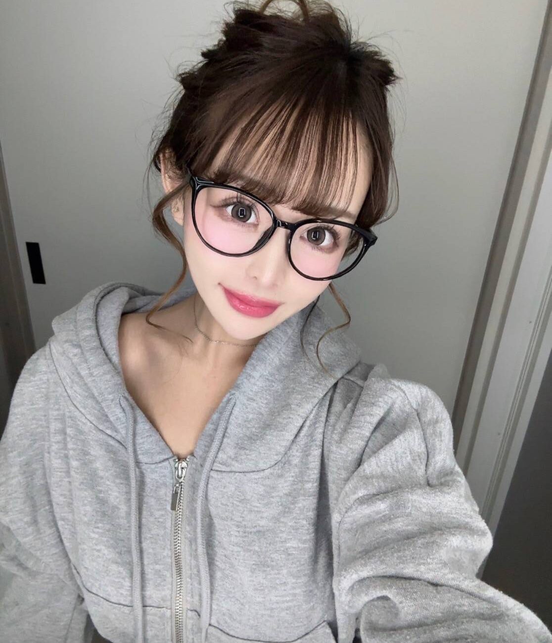 星咲　雅 - 27歳