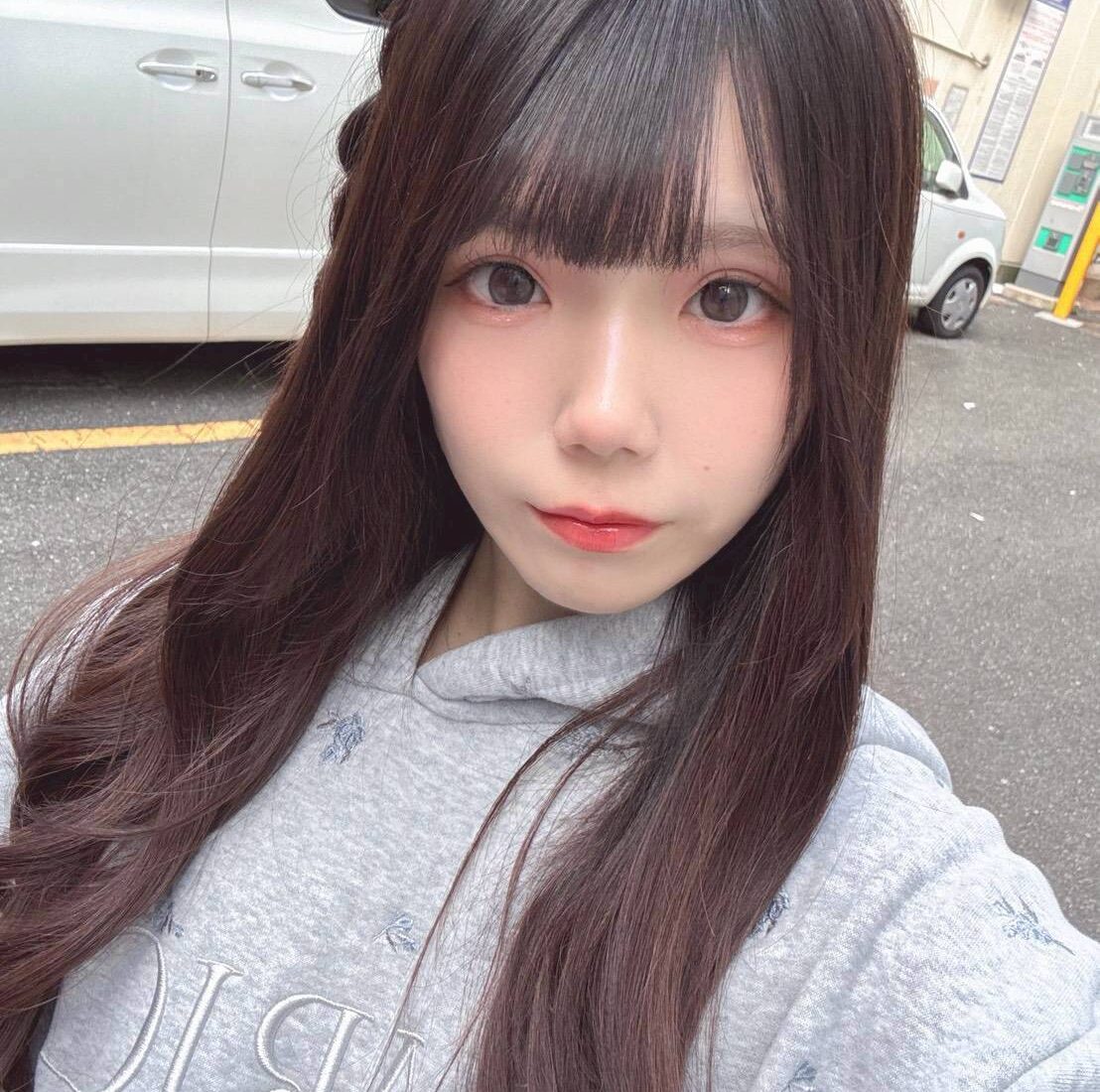 真白　莉沙 - 27歳