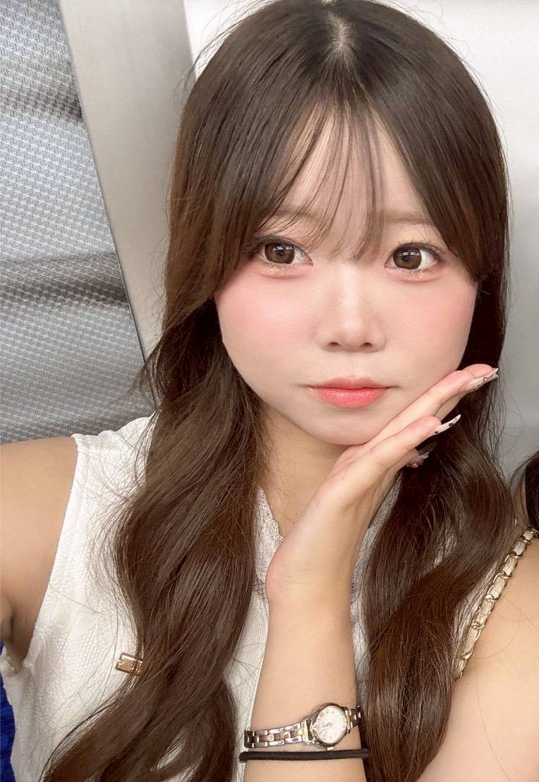 小春木　愛菜 - 19歳