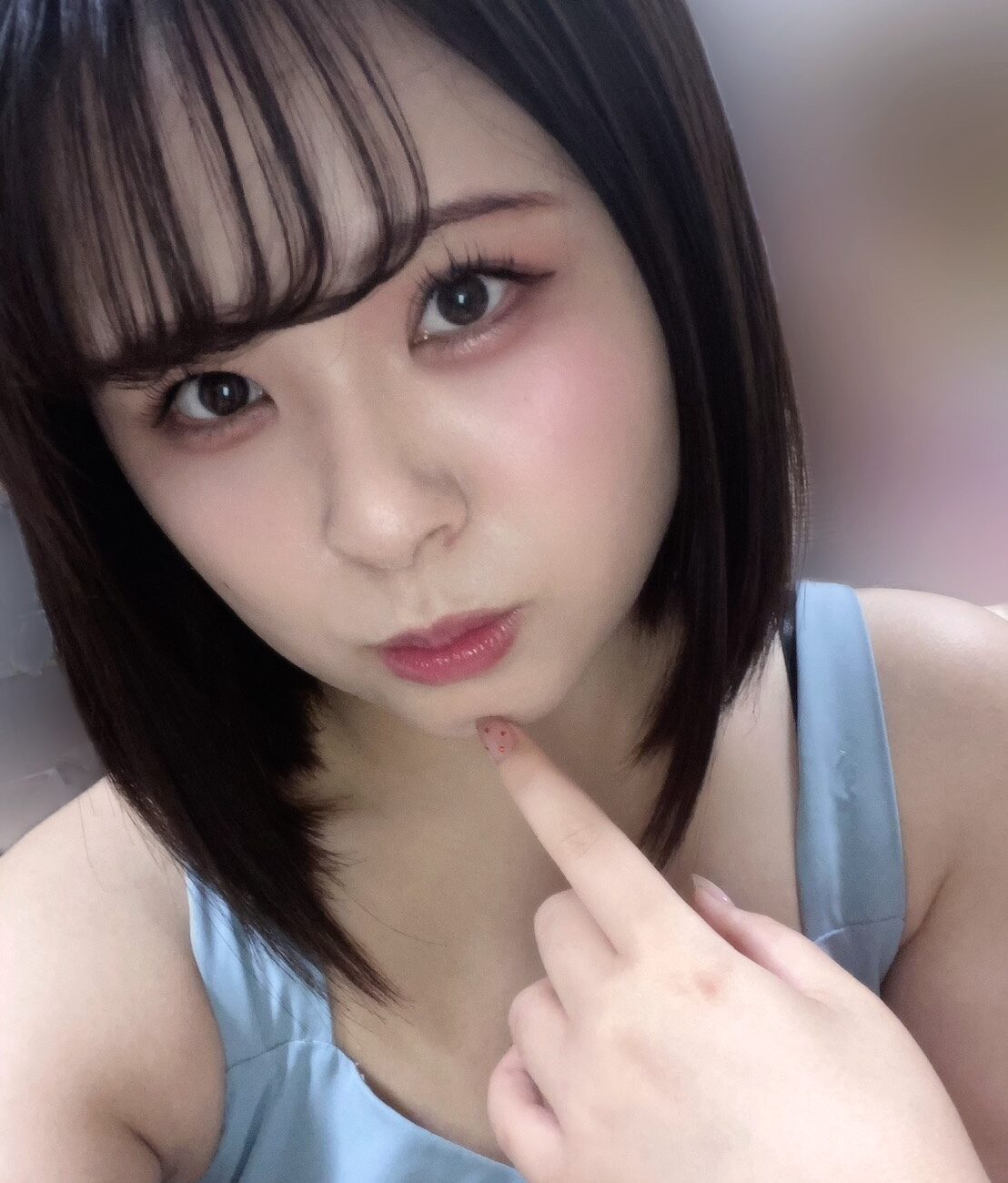 渡辺　芽衣 - 25歳