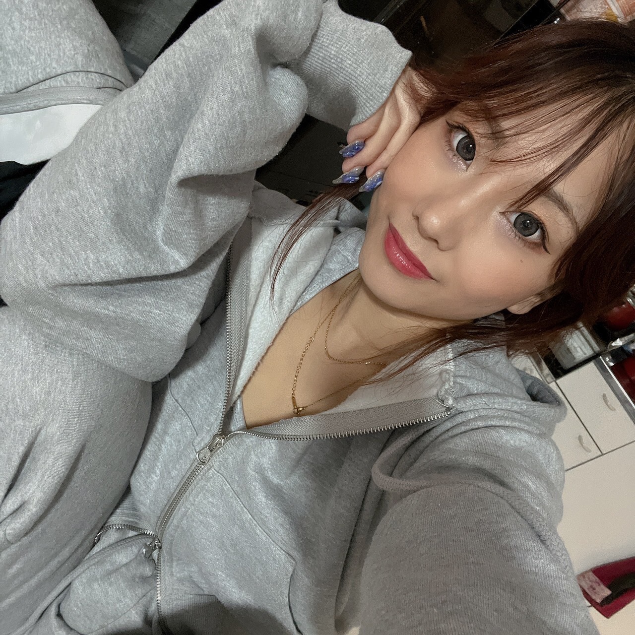 山本　華蓮 - 28歳