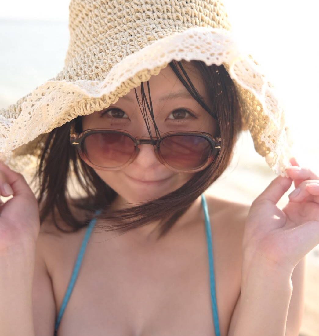 香坂　美桜 - 23歳