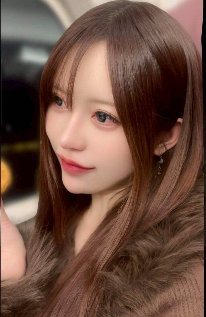 神崎　まりあ - 25歳