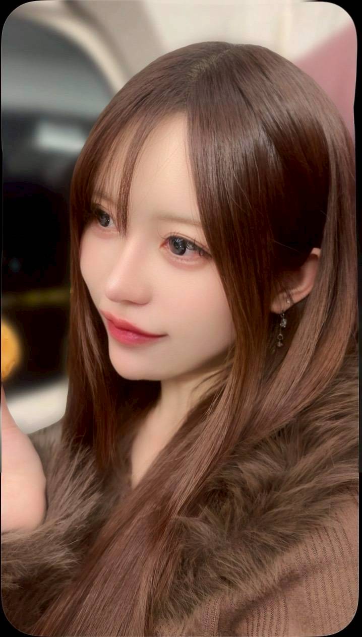 神崎　まりあ - 25歳