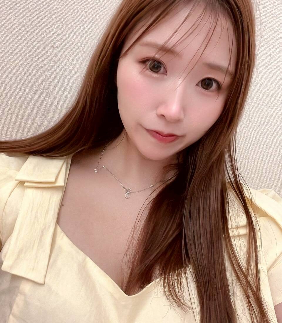 大倉　まりな - 33歳