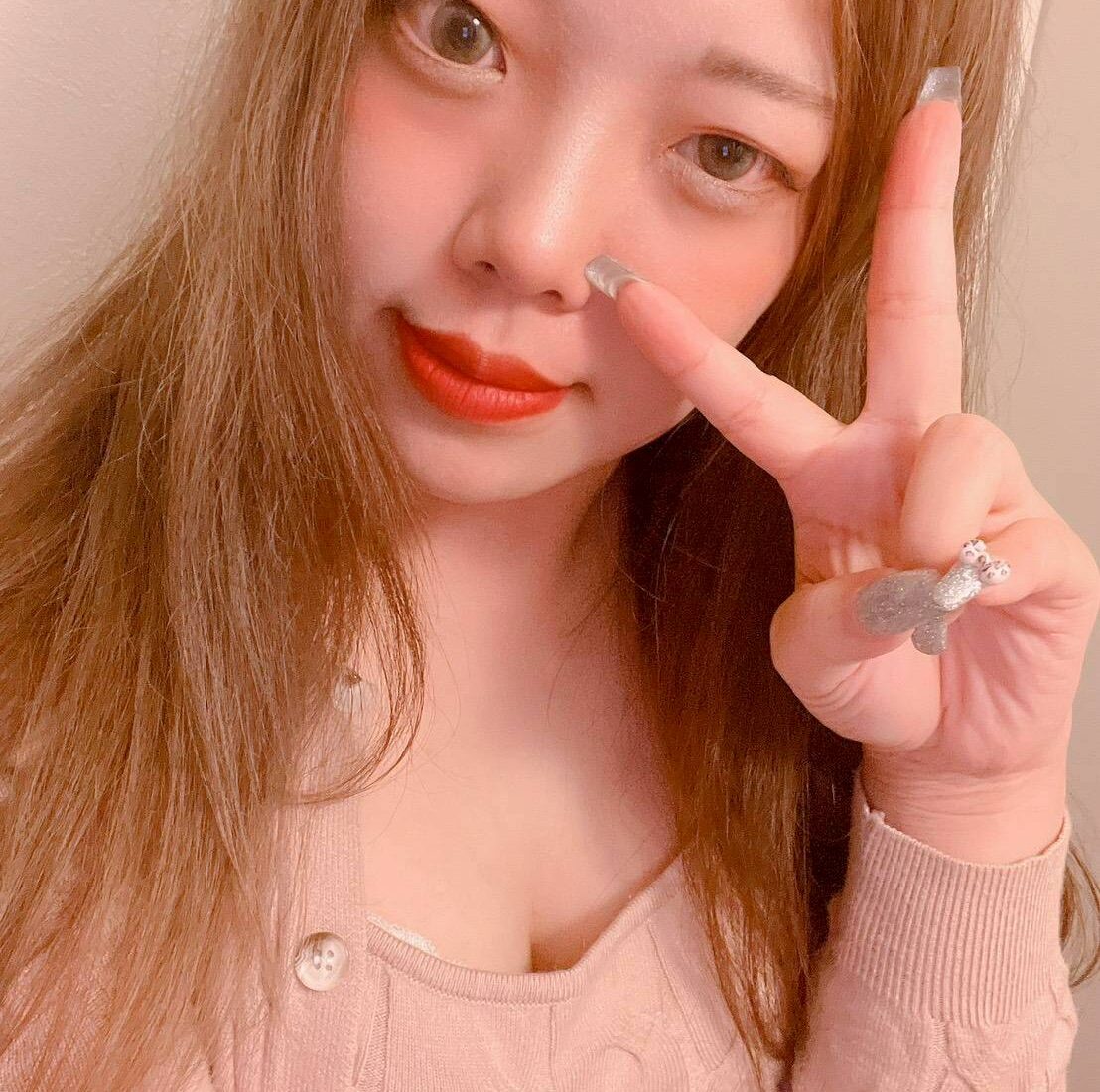 井上　ゆあ - 26歳