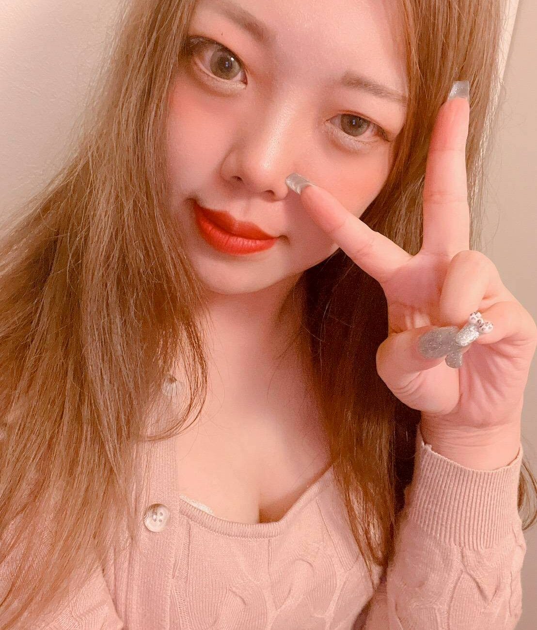 井上　ゆあ - 26歳