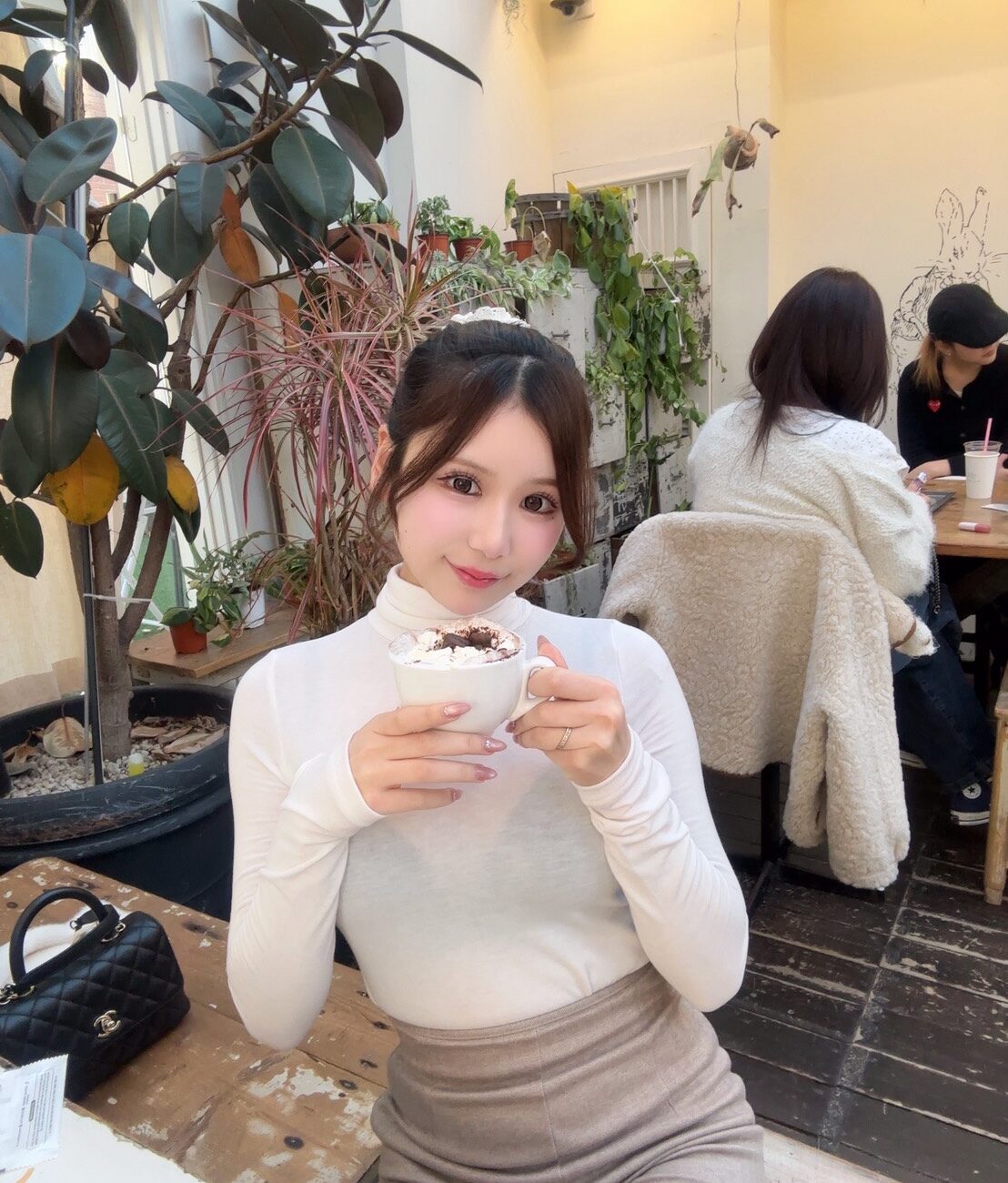 仲田　莉愛 - 25歳