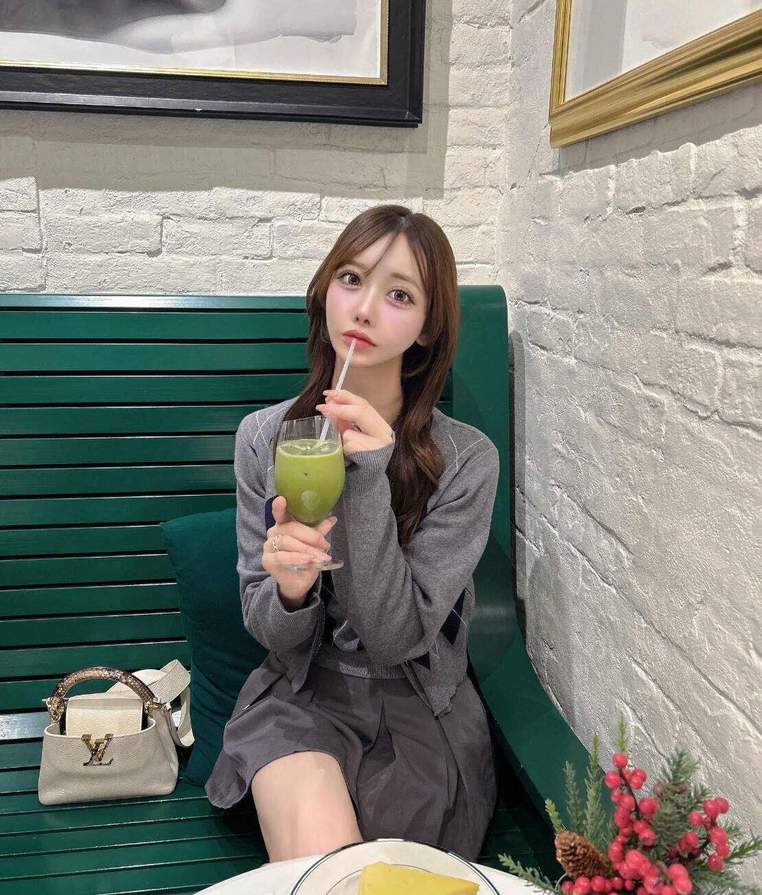 湊崎　紗夏 - 29歳