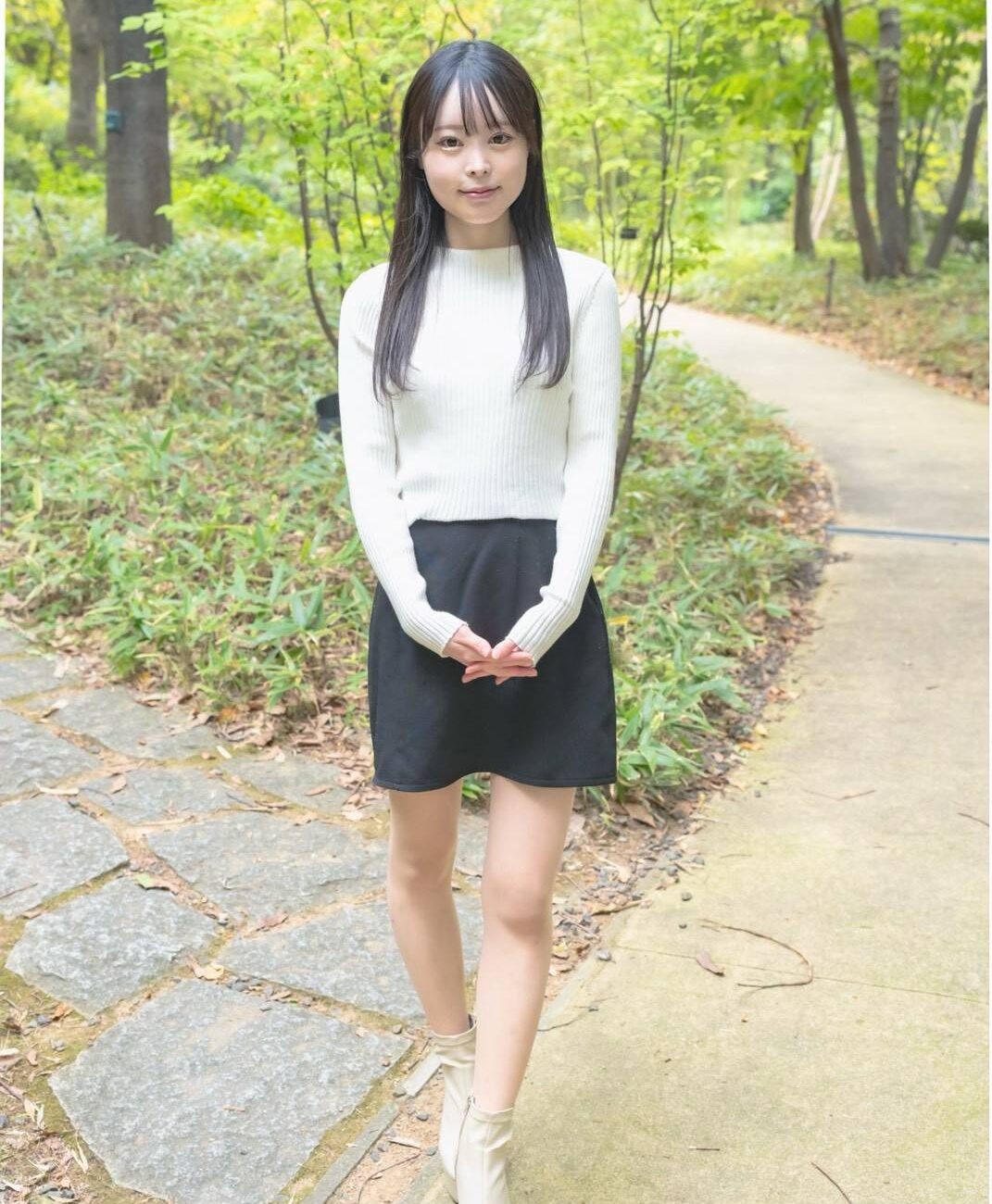 白石　雪乃 - 21歳