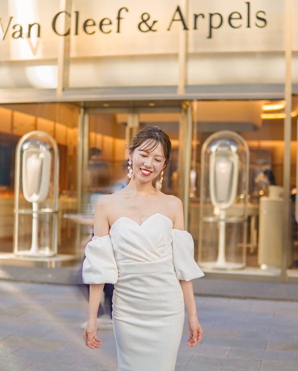 高橋　友莉 - 33歳